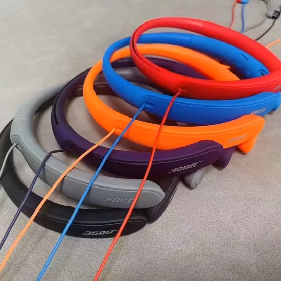 QC30 para Bo Se Los auriculares de botón más baratos de alta calidad ató con alambre los auriculares con cable de silicona con micrófono